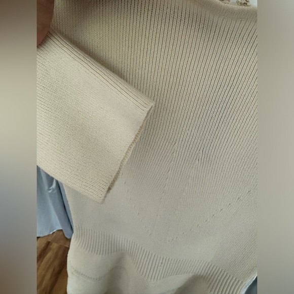 St John crochet detail sweater dress - Picture 5 of 13